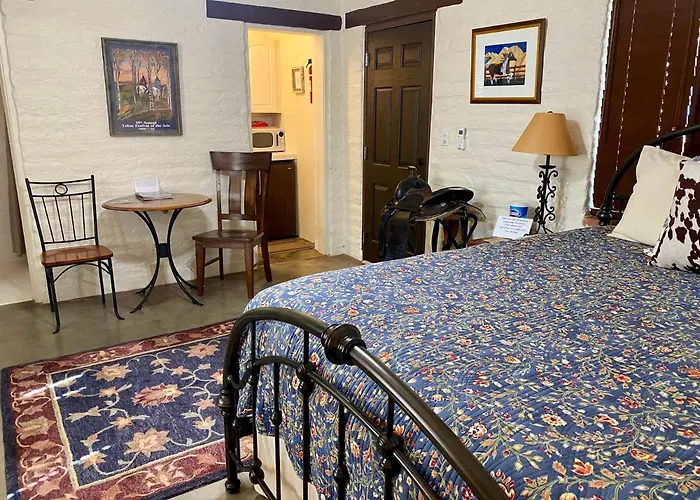 Historic Valle Verde Ranch Guest house *